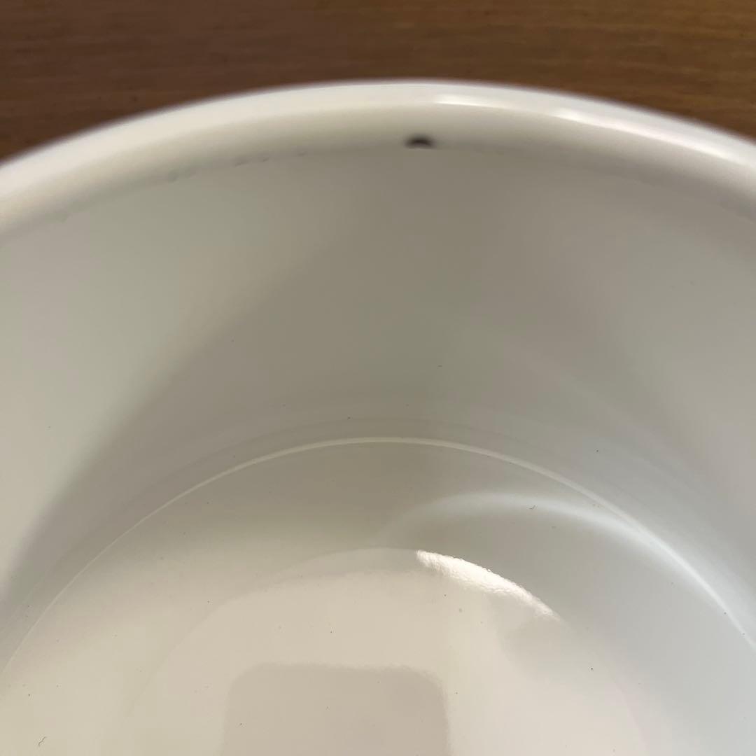 イマン　花柄ホーロー小物入れ3個セット