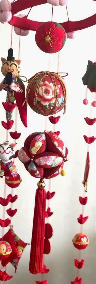 鞠と猫ちゃんの吊るし雛(三人官女付き)