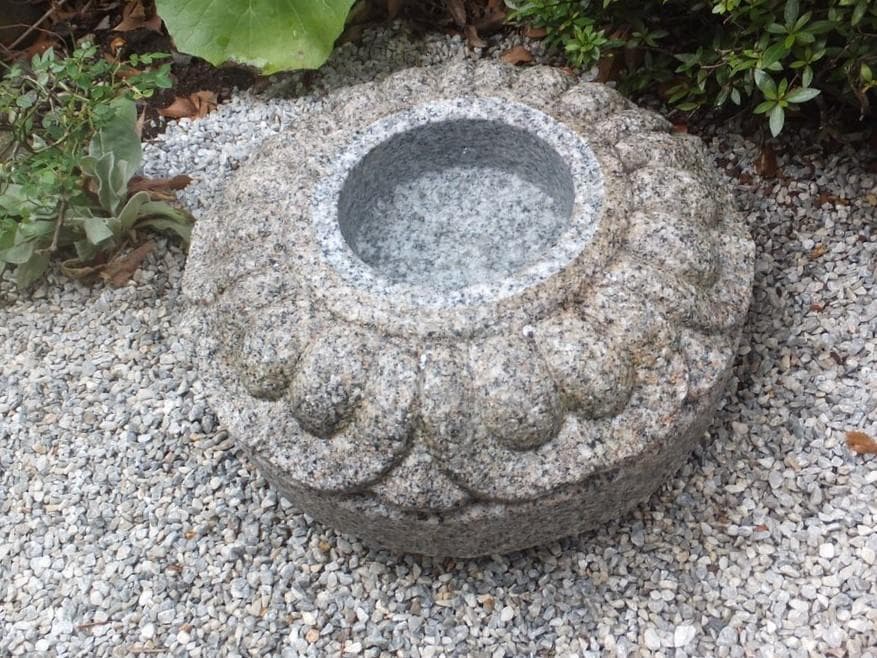 【見立て御影石水鉢・向鉢】庭石オブジェ箱庭造園ガーデニングオーナメント飾り石茶庭