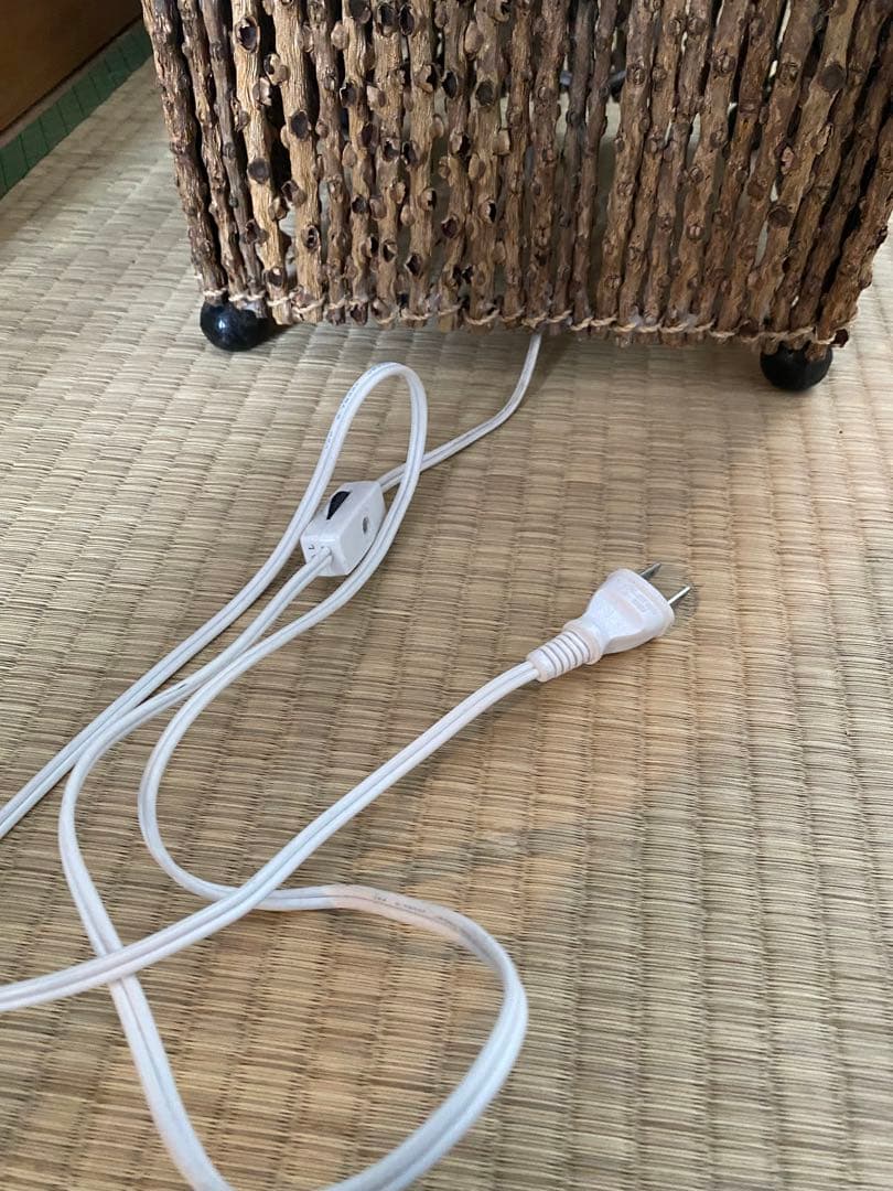 エスニック　フロアスタンド