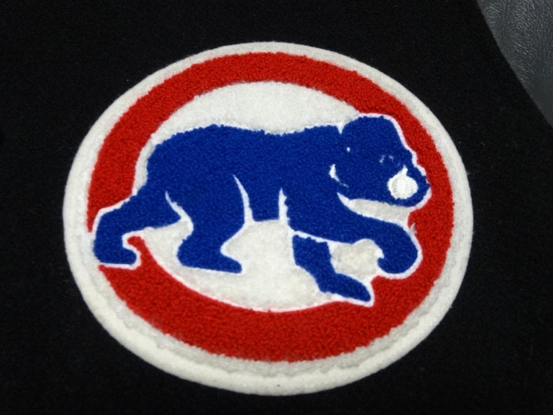 名作　エクストララージ　シカゴ・カブス　パロディー　スタジャン　黒　レザー　牛革