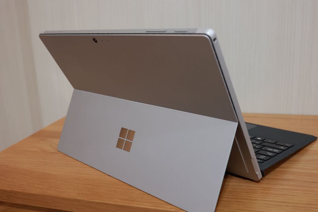 Microsoft Surface Pro + キーボード・ペン・Office