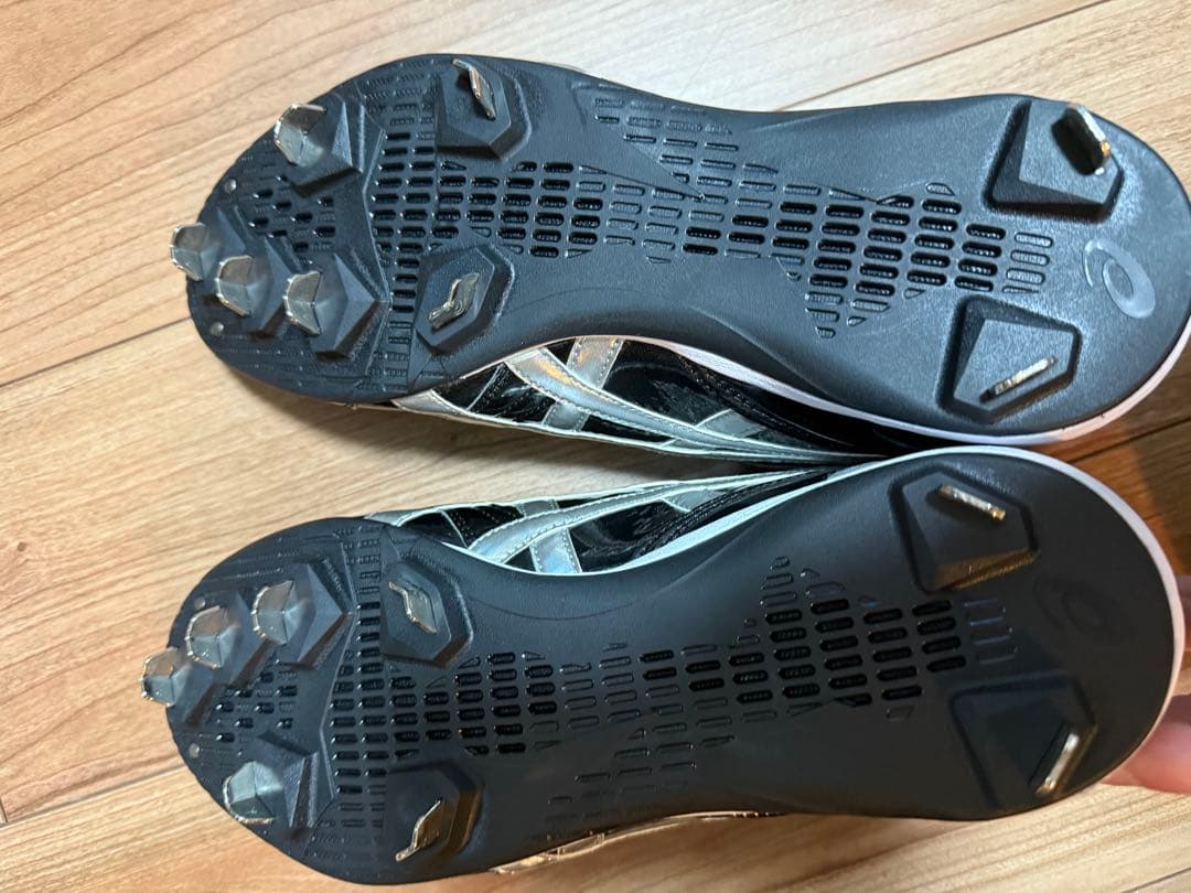 ASICS 野球用スパイク 黒/近本光司ロゴ入り　新品