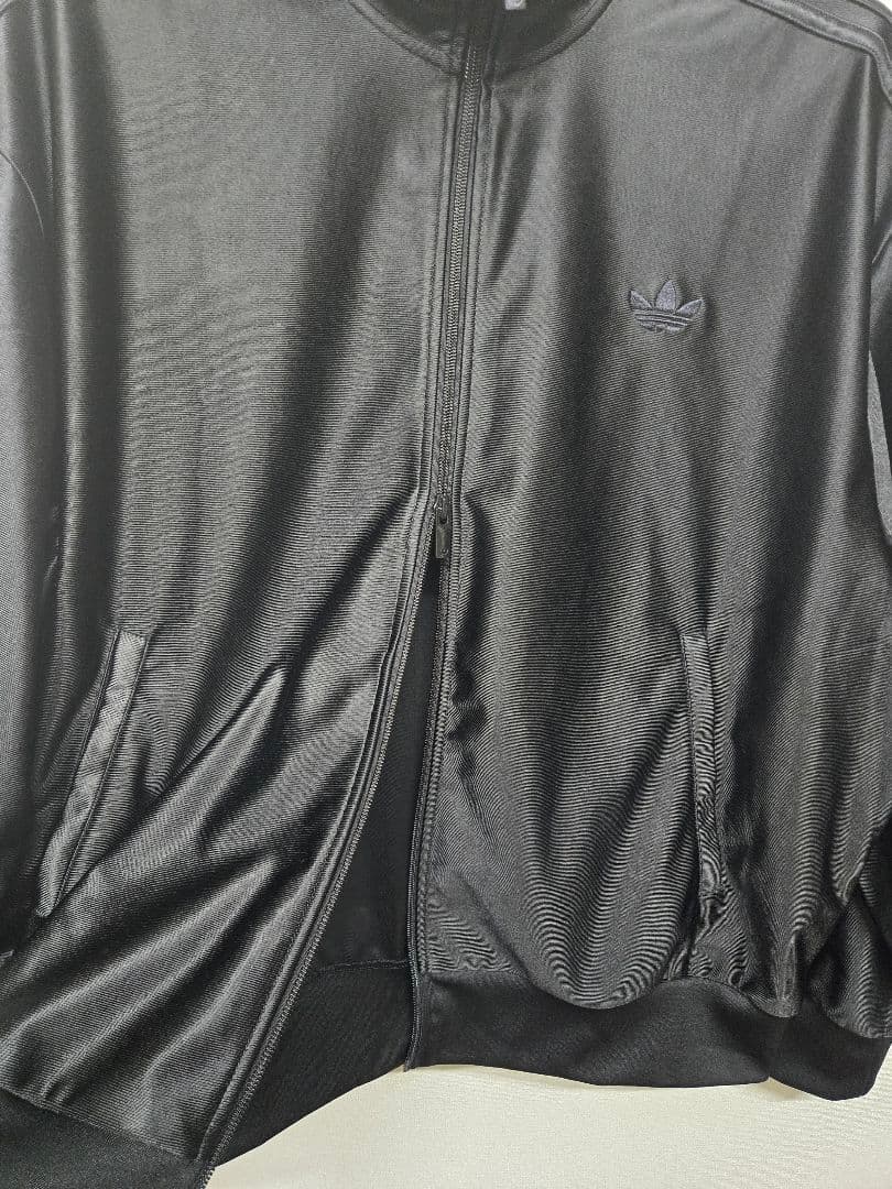 adidas ファイヤーバードメタリックトラックトップ ブラック XL