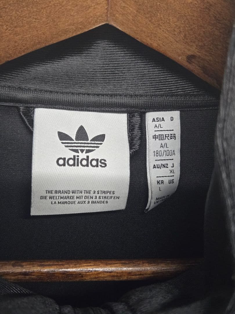 adidas ファイヤーバードメタリックトラックトップ ブラック XL