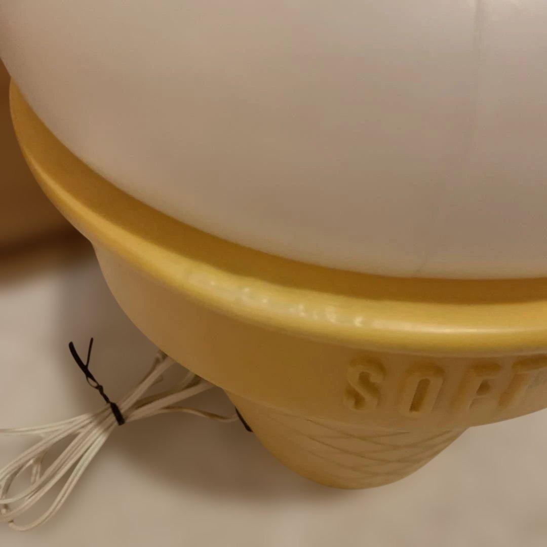 ソフトクリーム　照明　ライト　ランプ