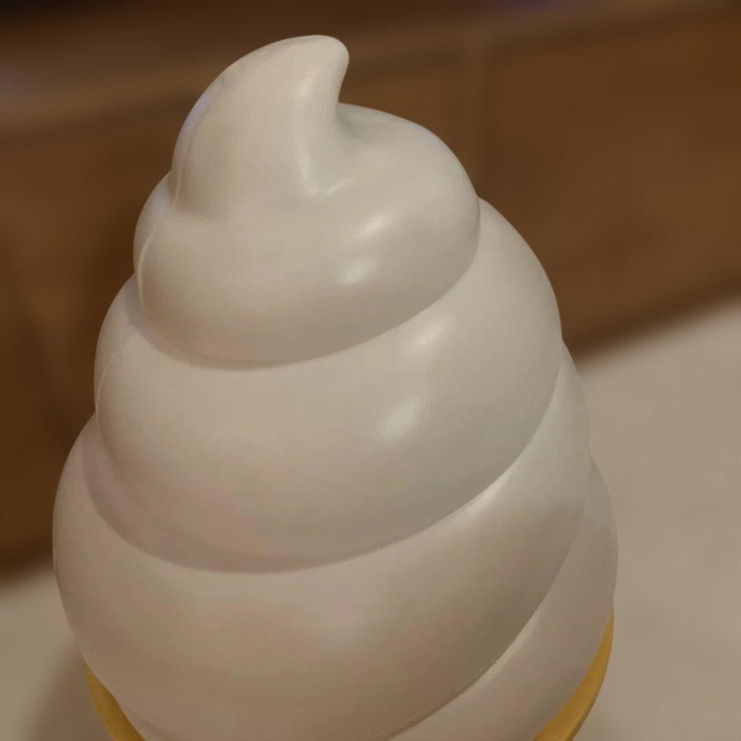ソフトクリーム　照明　ライト　ランプ