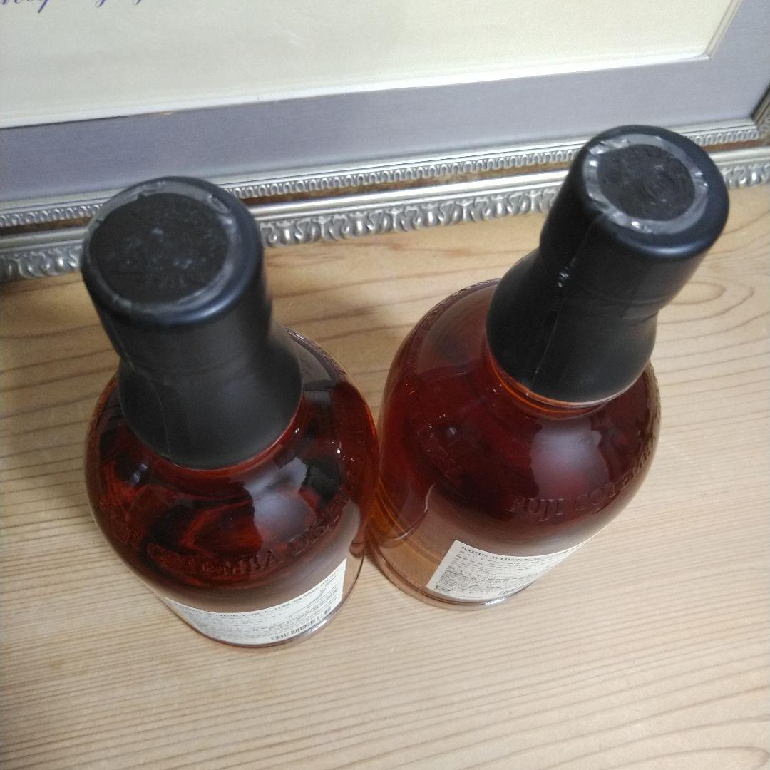富士山麓700ml 2本　　 　白州180ml 1本