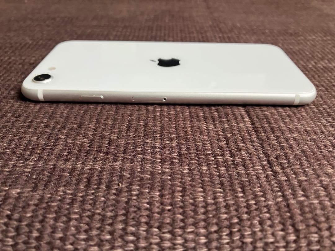 iPhone SE 第2世代 64GBジャンク