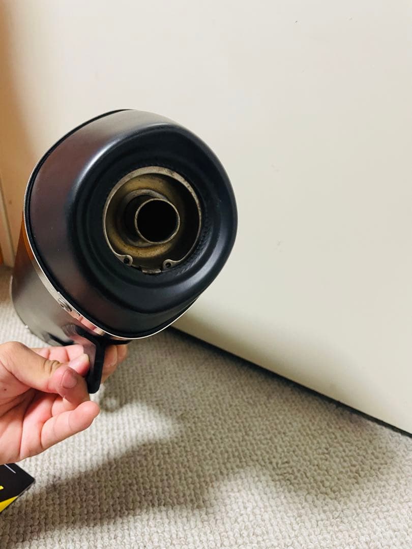 ARROW マフラー 　(SRGT125/200 APRILIA)