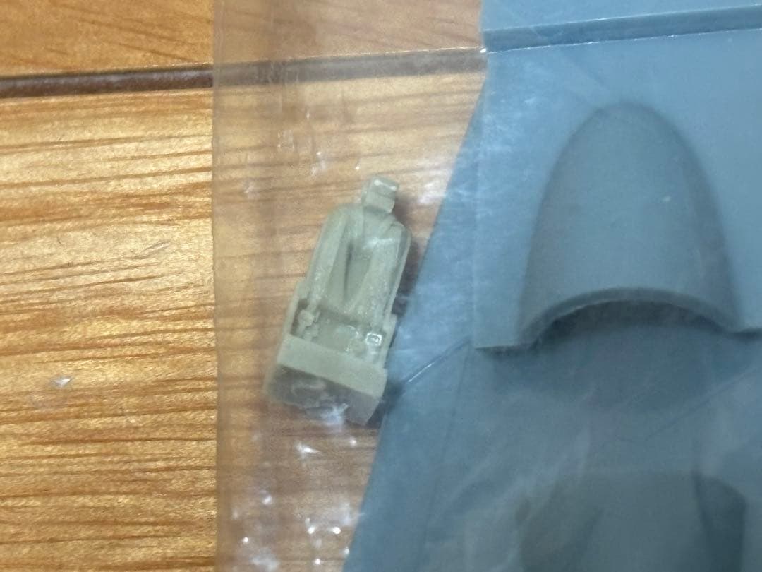 XTRAKIT イギリス海軍 スーパーマリン シミター F1 艦上戦闘機 未組立