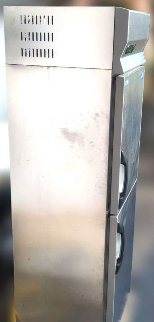 SANYO ステンレススチール 2ドア業務用冷蔵庫