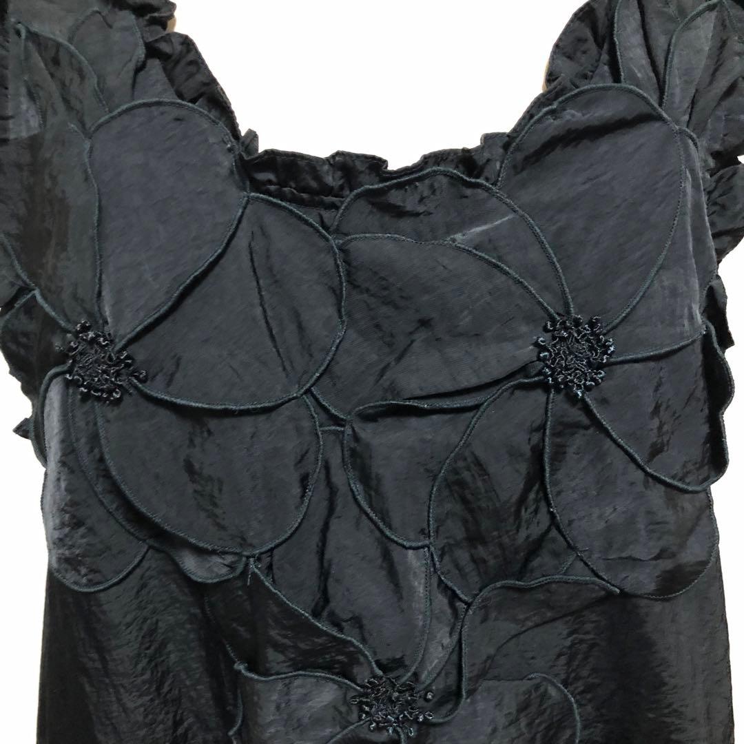 お花モチーフ フリルエプロンドレス