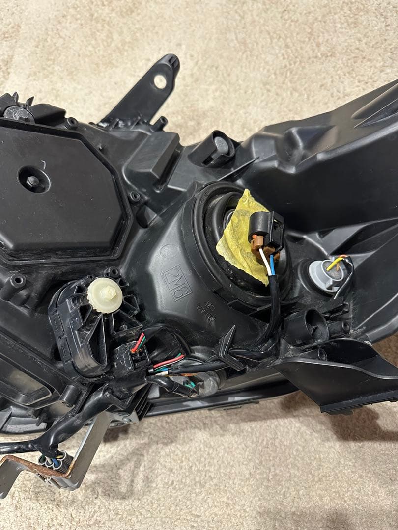 ヴォクシー 80 前期 純正 ヘッドライト