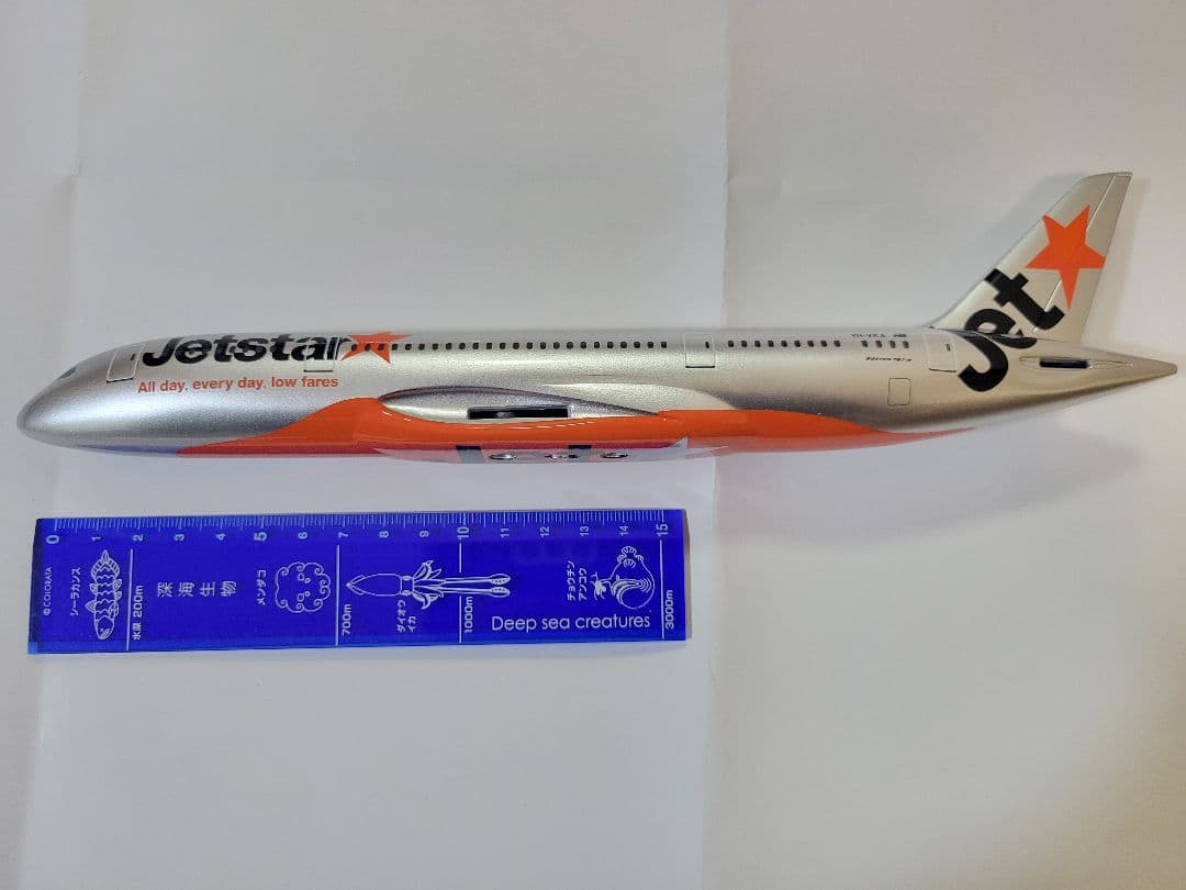 ジェットスター 787-8 モデルプレーン 1/200