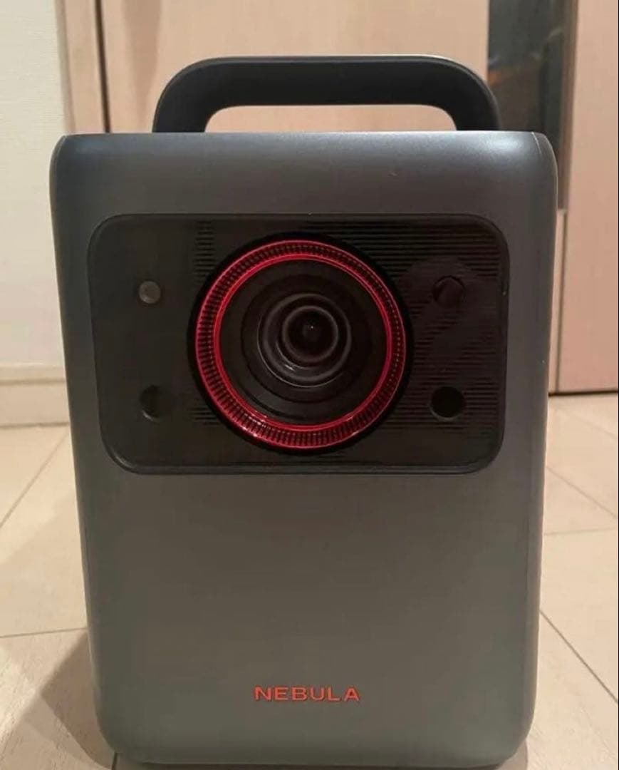 プロジェクター Anker Nebula Cosmos Laser