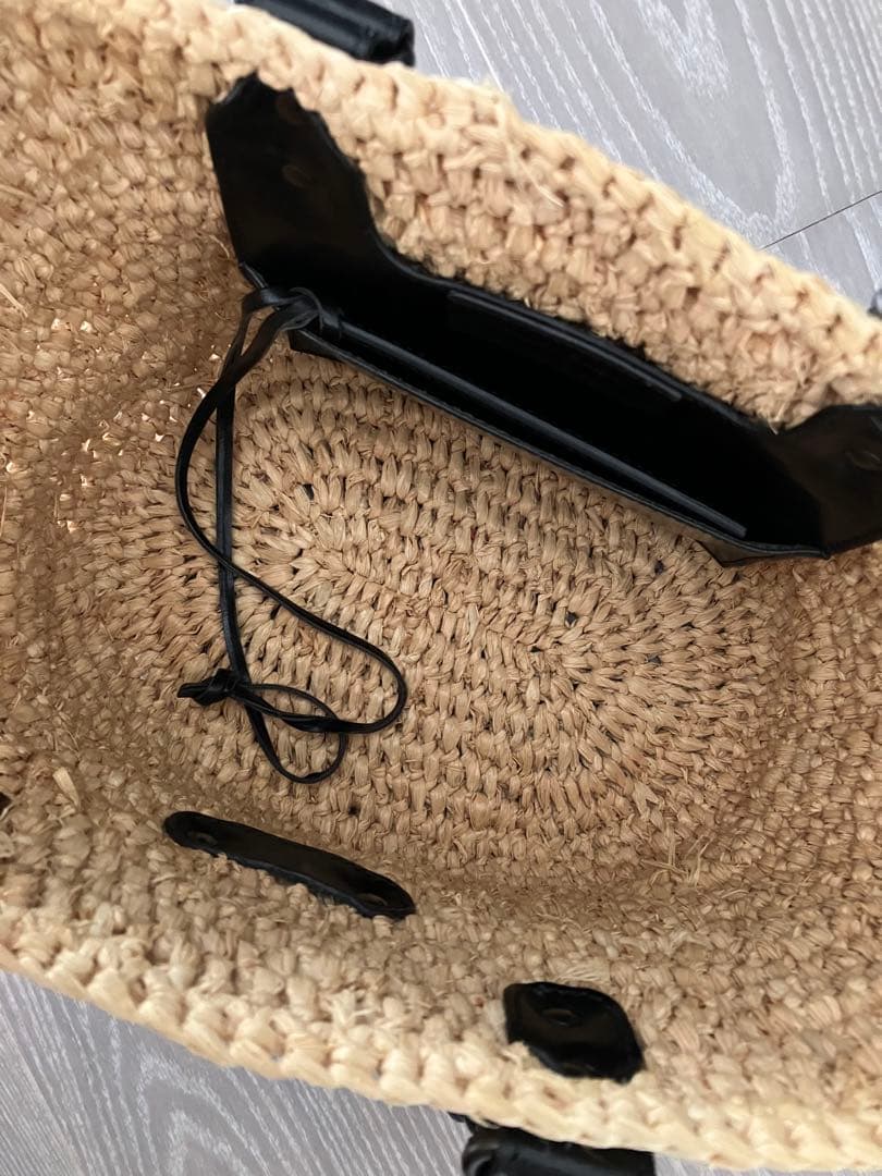 ⭐︎ジェイハチ⭐︎ BALENCIAGA カゴバッグ