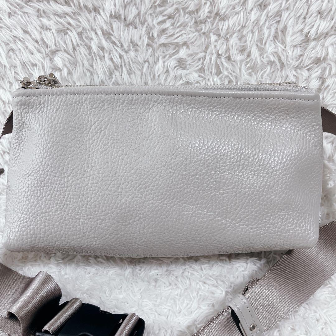 極美品✨chi.wata ボディバッグ　ウエストバッグ　ショルダー　グレー