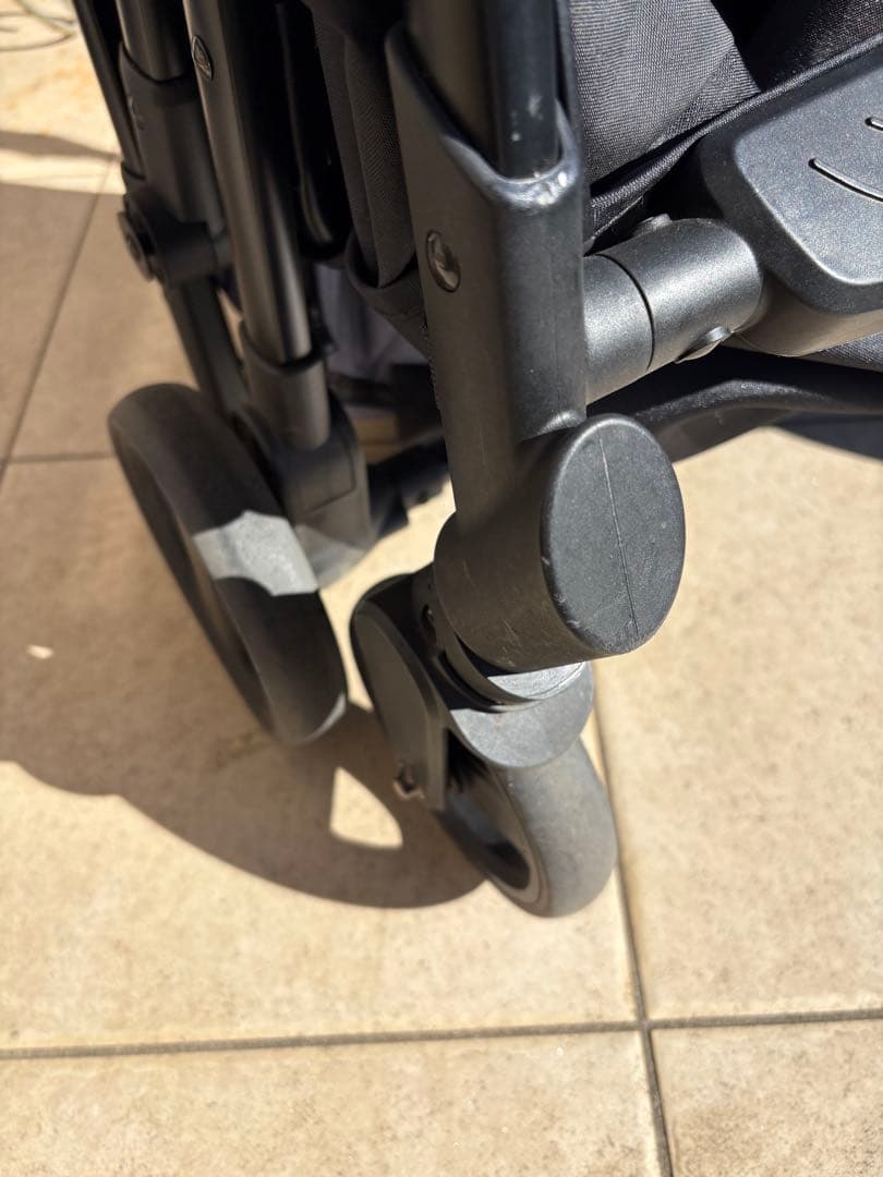 もな様ＦｉｋａＧＯ　フィカゴー　フリートゥーゴー　カートクッション付き