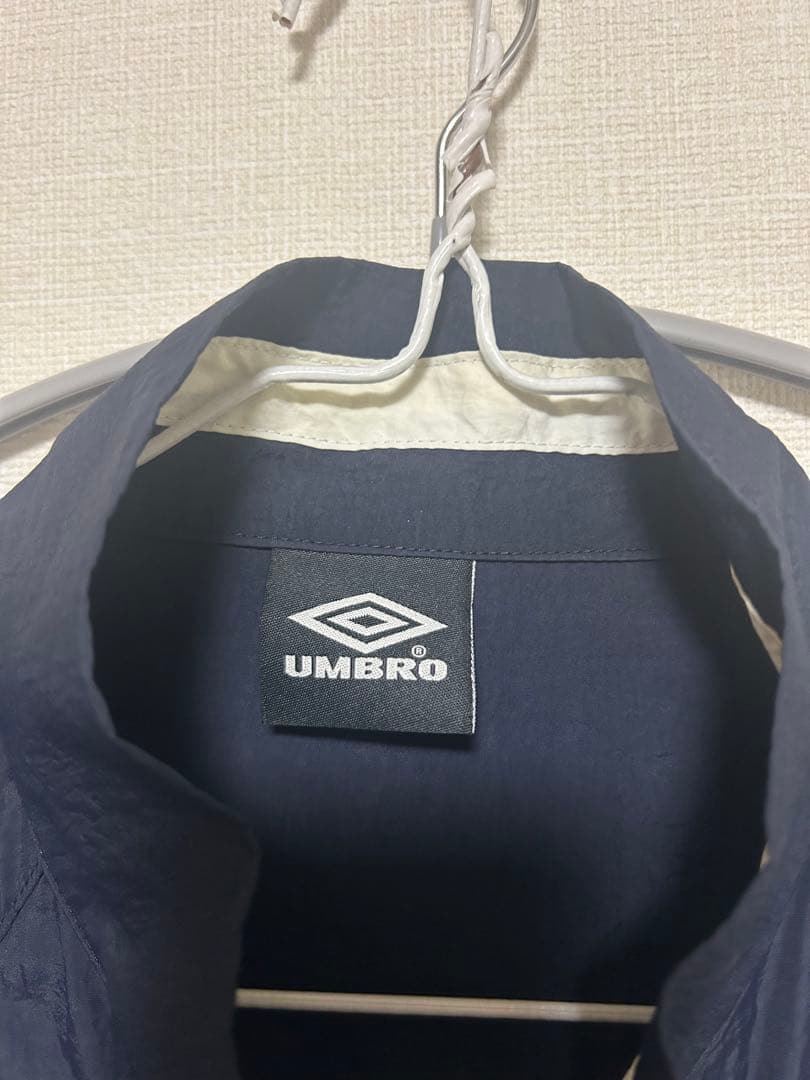 UMBRO TRACK セットアップ　ネイビー Lサイズ