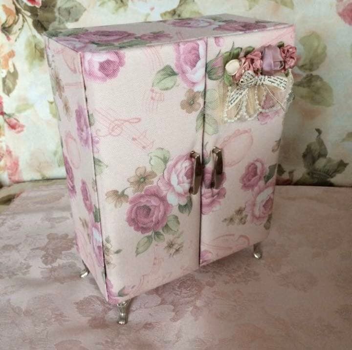 新品☆猫脚クローゼット&カウチソファー型ジュエリーBOX ドールハウス