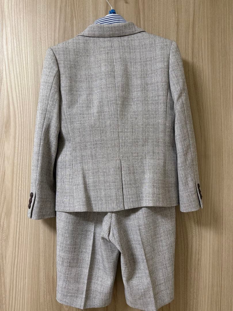 petit main プティマイン　スーツ 130 男の子