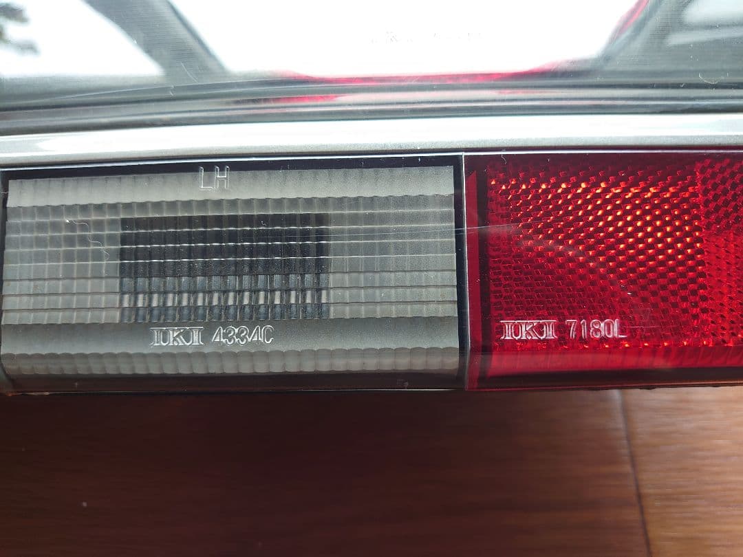 DR30スカイライン　テールランプ左　 希少GT系ブラックスモーク