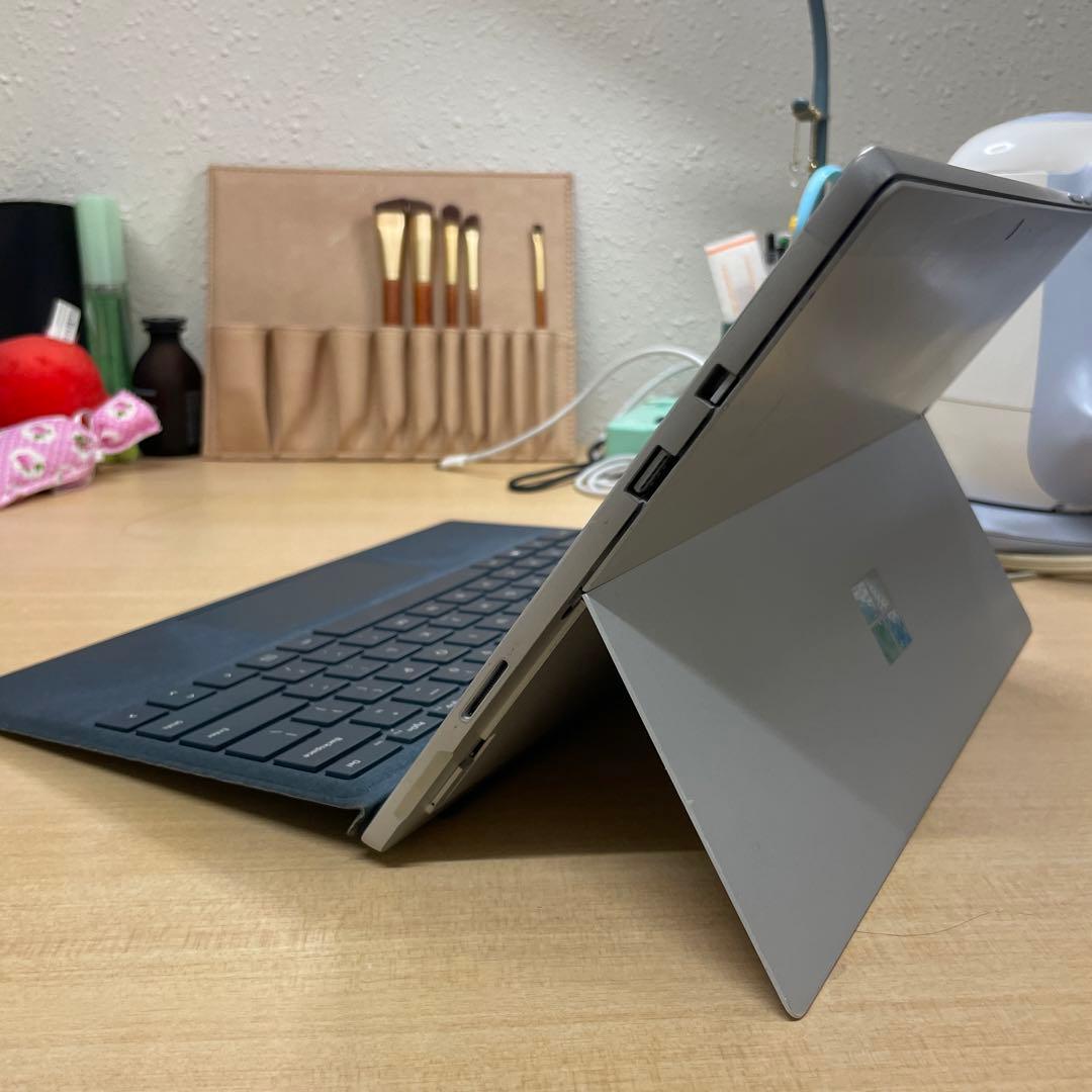 Microsoft Surface Pro タブレット 本体 + キーボード