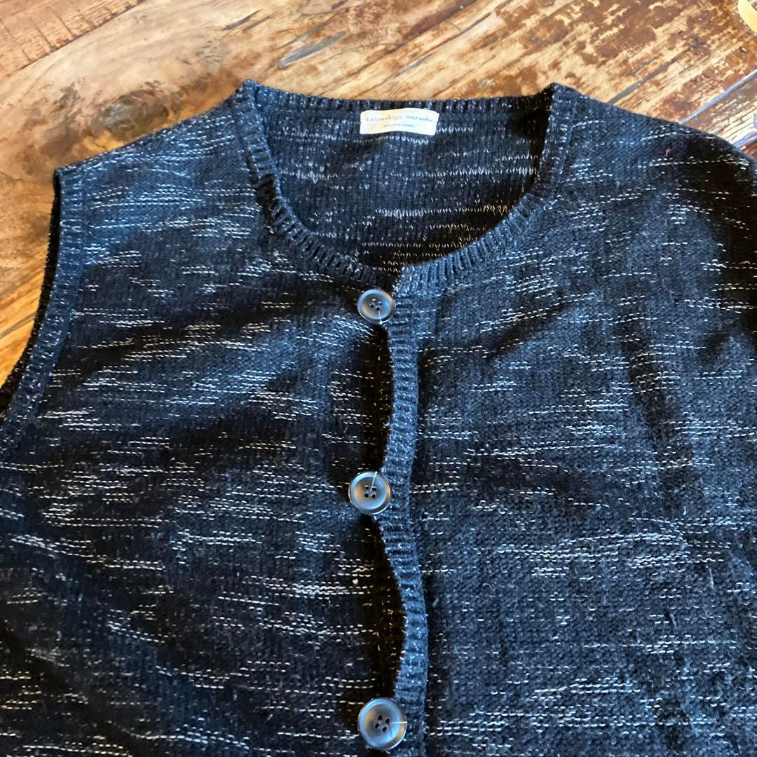 P*r様 Yin&Yang インヤン　勝重村岡 ベスト　毛８５％ナイロン１５%