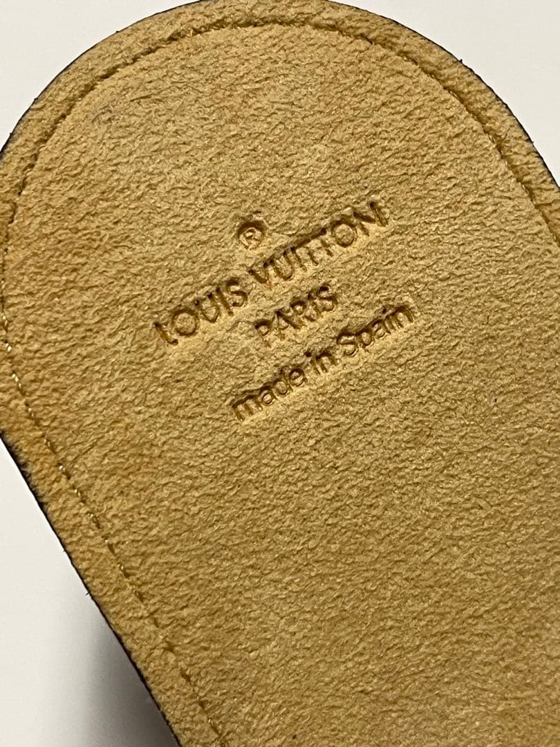 【美品】LOUIS VUITTON ヴィトン　モノグラム　ペンケース匿名配送❤︎