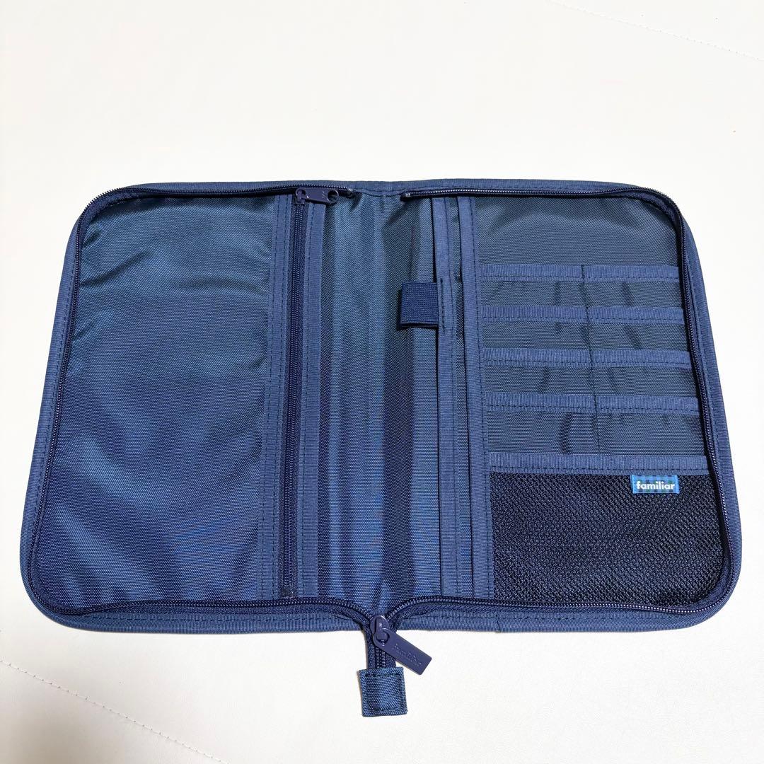 ファミリア familiar リバティ柄 花柄 母子手帳ケース Mサイズ