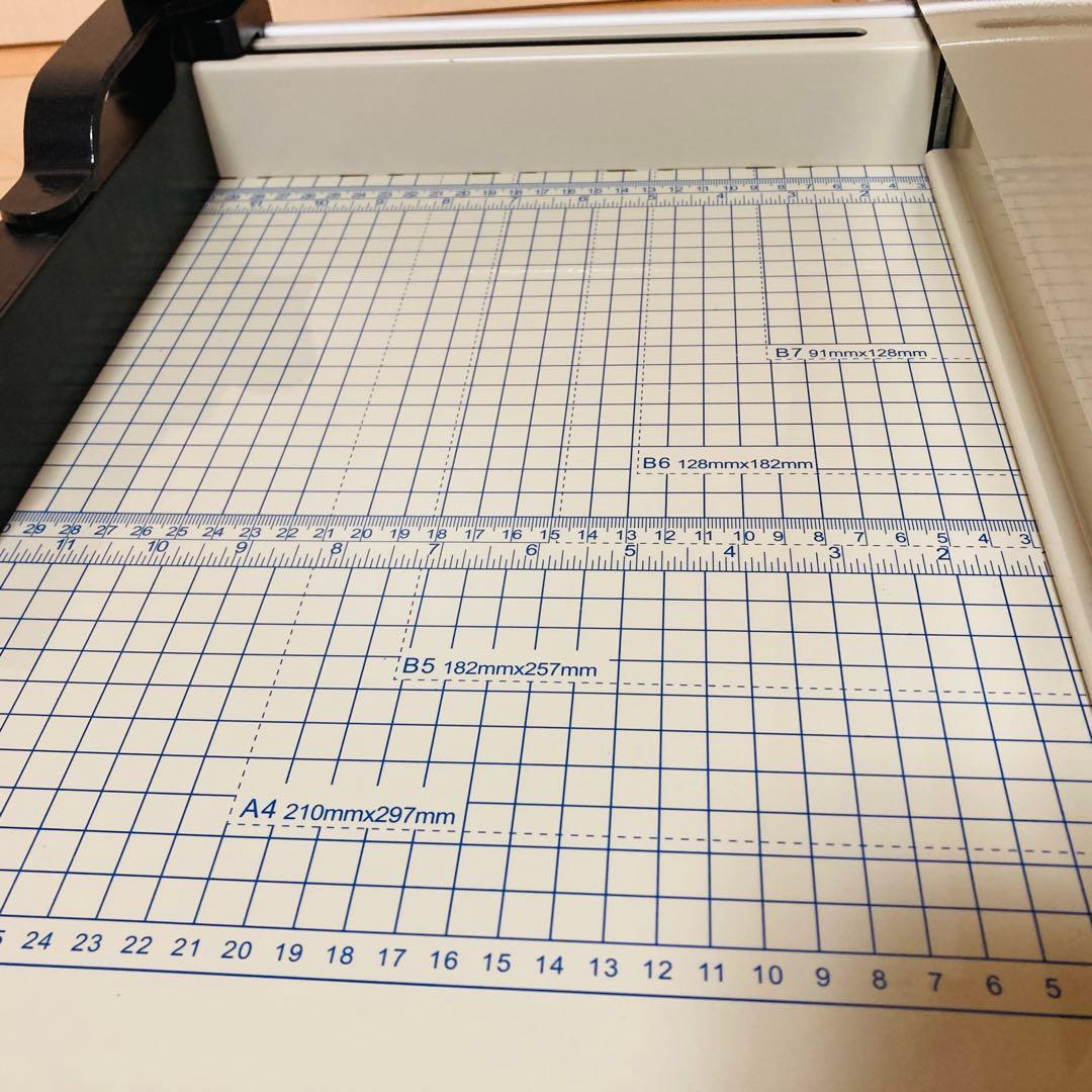【極美品】ダイシン商事 大型裁断機 DS-858A4 業務用 ペーパーカッター