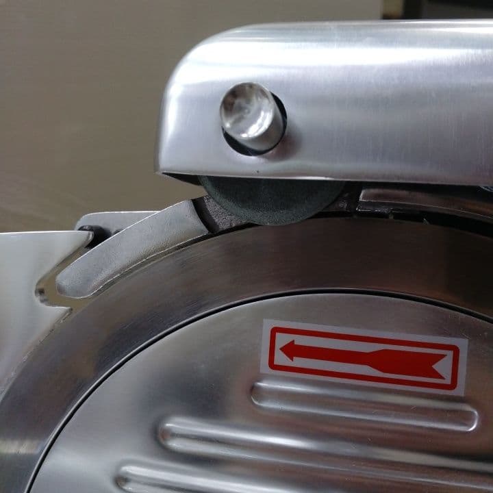 ミートスライサー 業務用 テンポス TBMS-250N