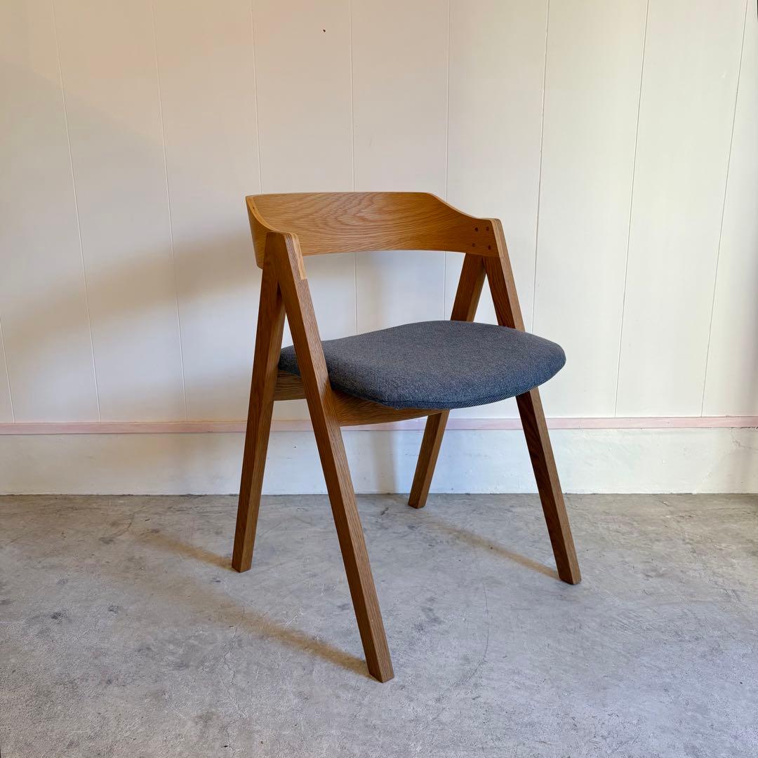 #1 ウニコ　エレムト　ダイニングチェア