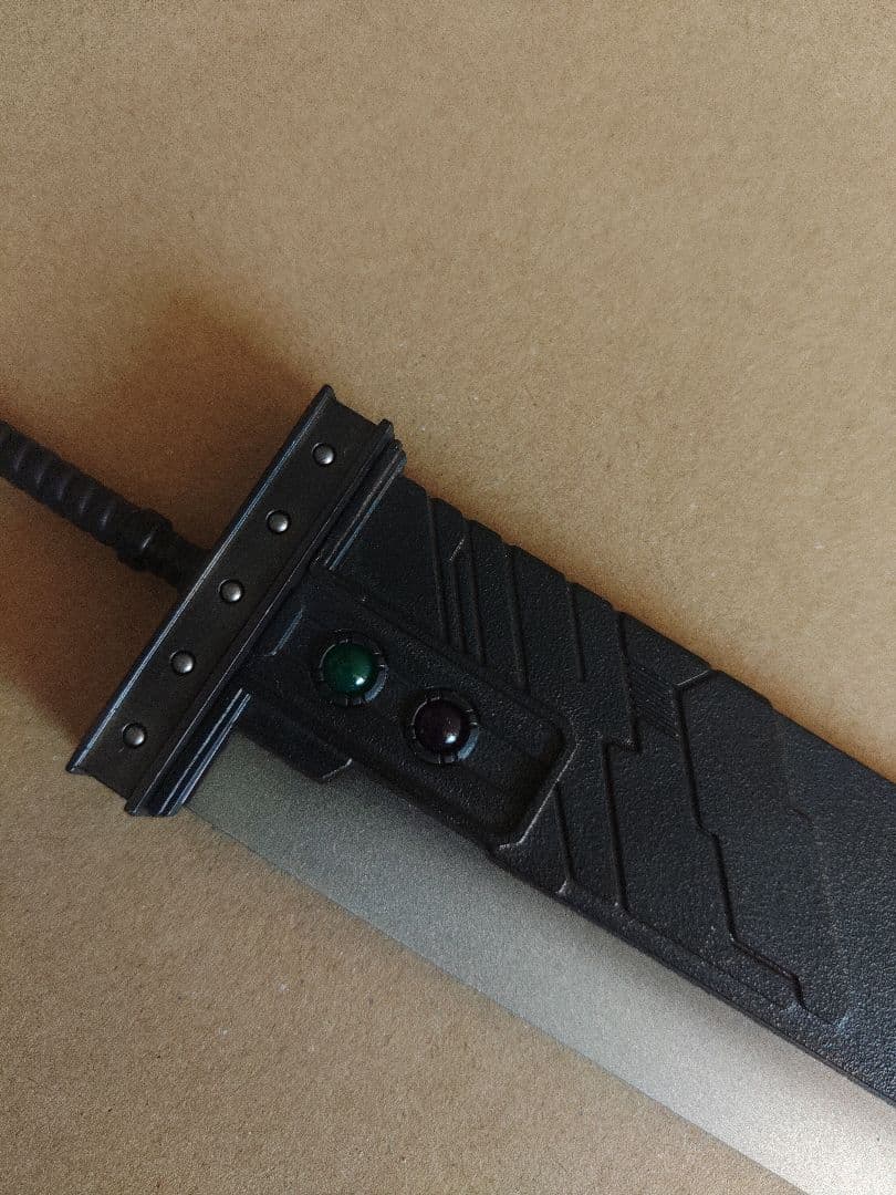 ファイナルファンタジー　クラウド　フィギュア