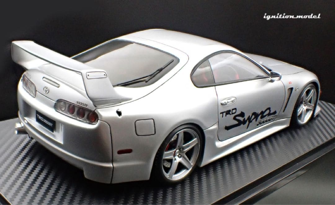 自動車 ignition toyota supra1/18 diecast model