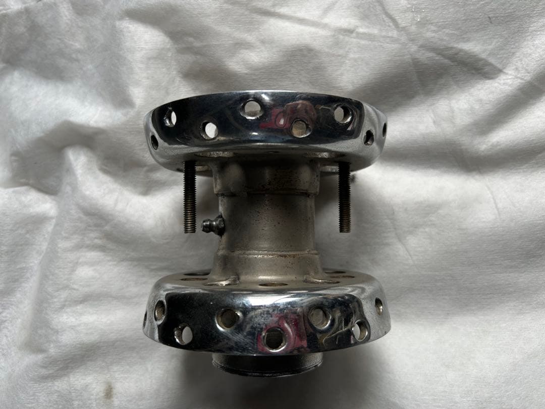 ハーレー　スターハブ