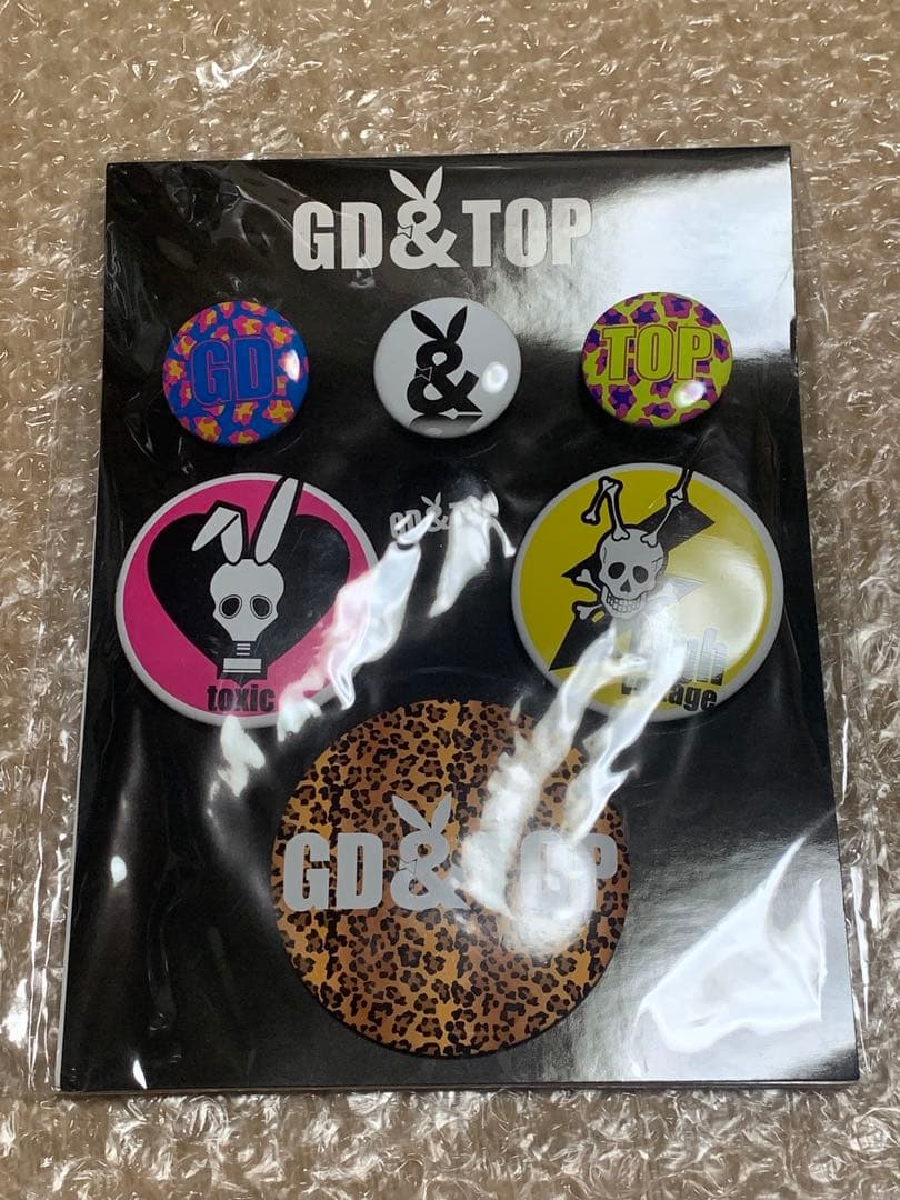 PLAY with GD&TOP DVD＋PHOTOBOOK 缶バッジ