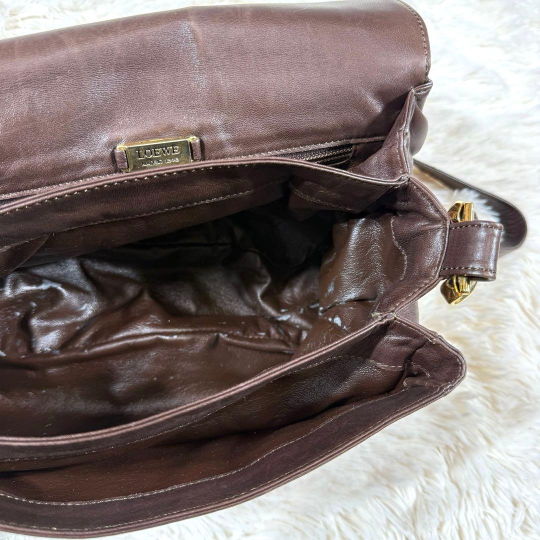 ロエベ ショルダーバッグ ナッパレザー アナグラム ブラウン ヴィンテージ