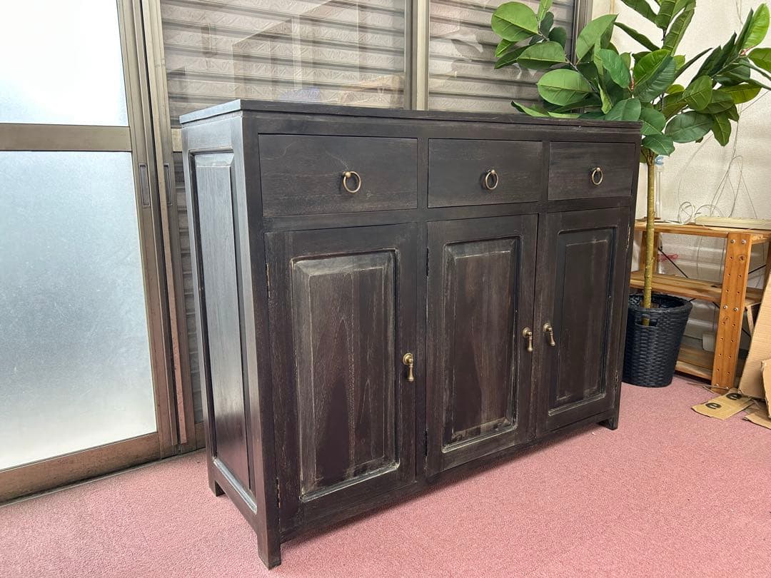 チーク材のアジアンチェスト