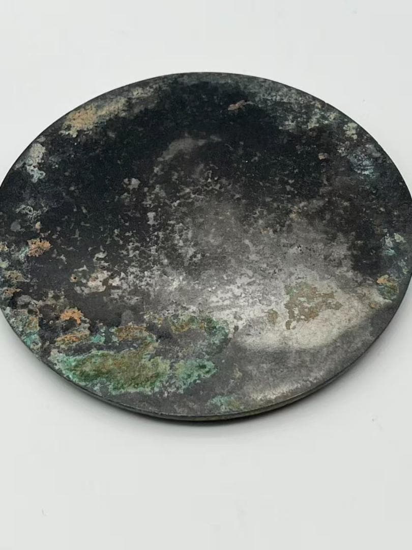 唐時代（盛唐～中唐）唐代宝相花紋高彫り吉祥紋銅鏡　幾何学紋（E-99②）