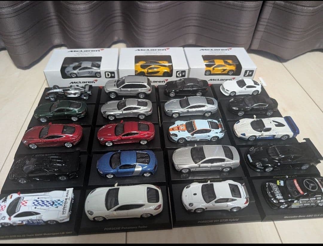 京商 1/64 欧州車 23台