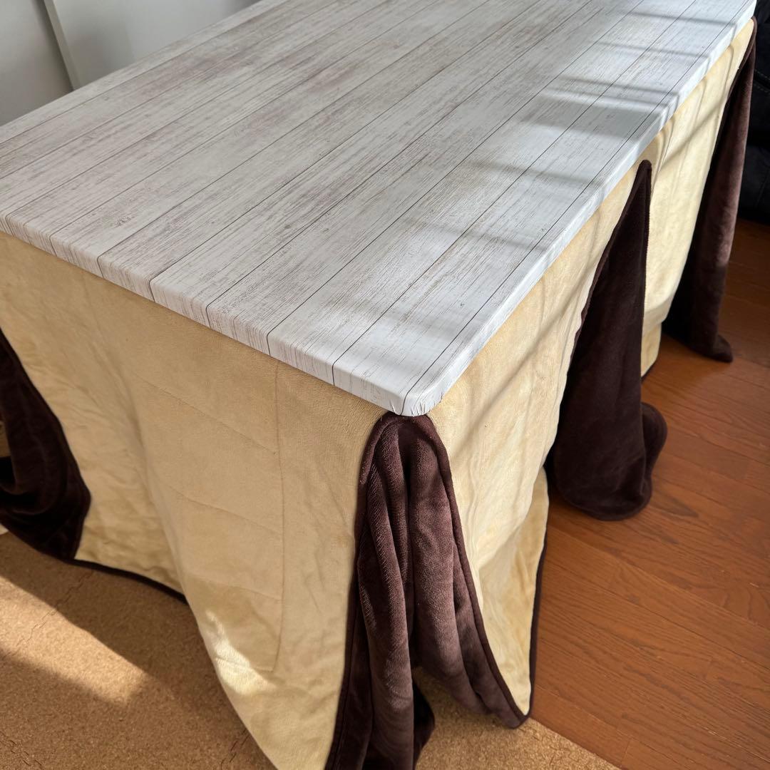 ダイニングテーブル コタツ機能付き こたつ布団付き　高さ調整可能 /昇降コタツ