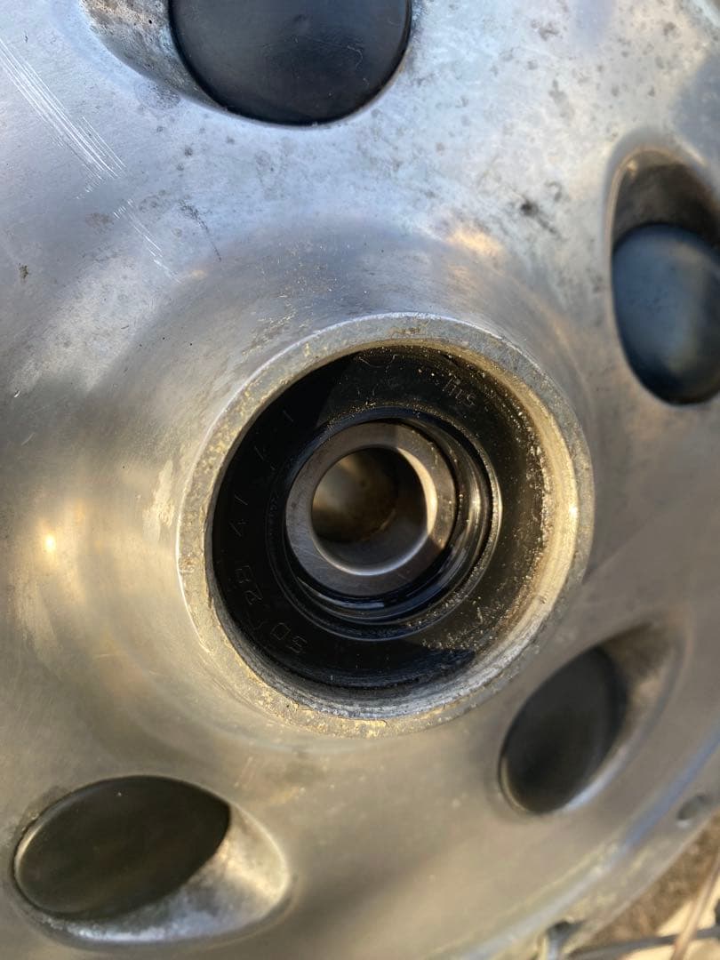 sr400 フロントホイール　ドラム　1JR