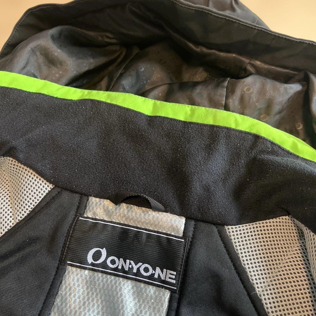 2017-2018 ONYONE スキーウェア 上下セット　ブラック/グリーン
