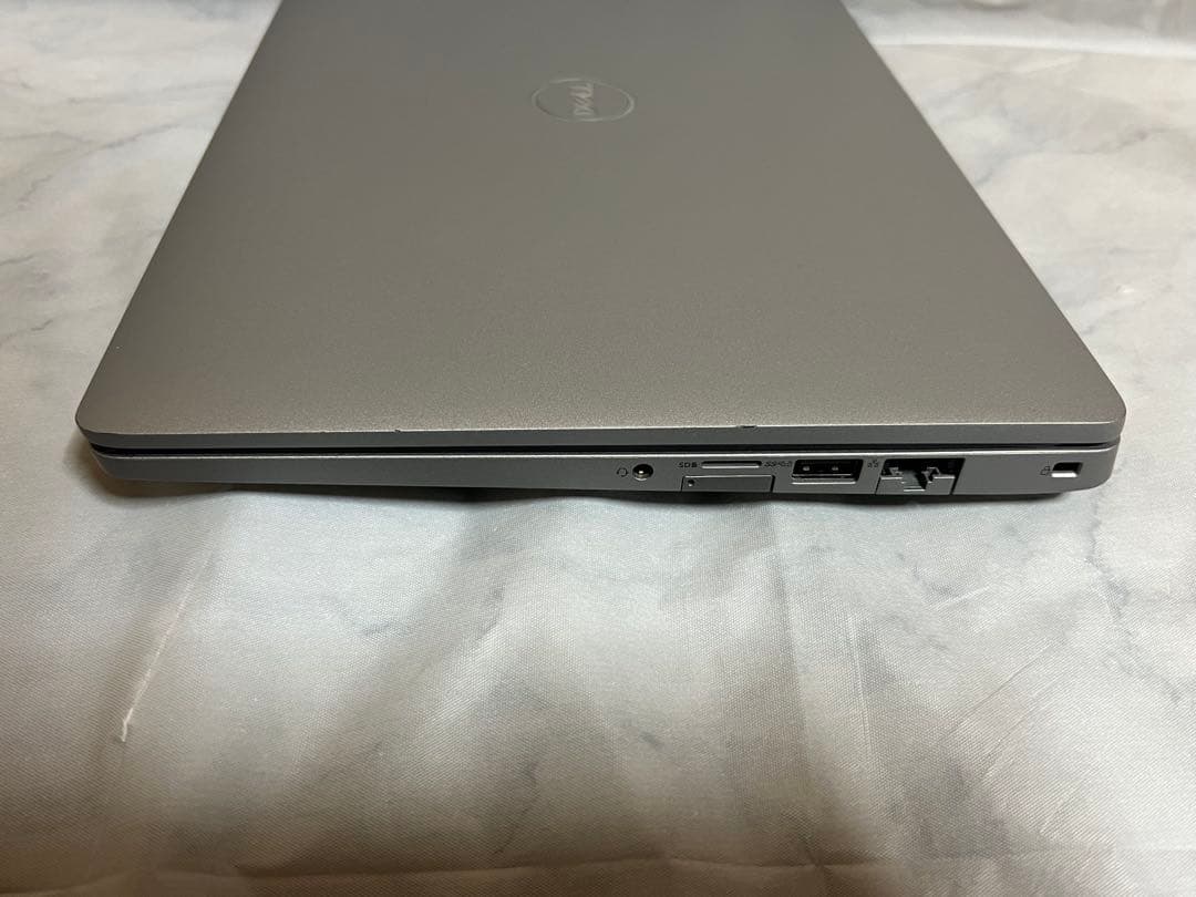 Dell Latitude 5310 i5第10世代 バッテリー100%