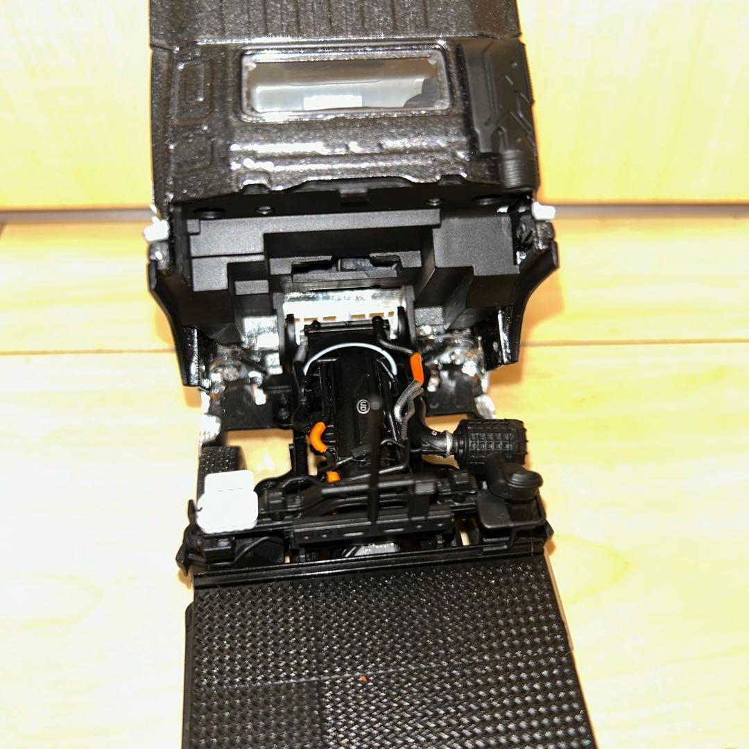 UDトラックス　クオン　トラレーラーヘッド 1/43 非売品　ラスト1個