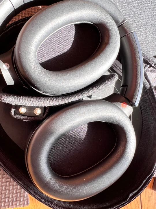 美品❗️SONYMDR1000Xヘッドホン