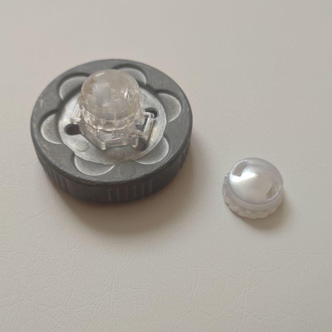 【WBBA特別景品】バサルトホロギウム 白 メタルファイトベイブレード