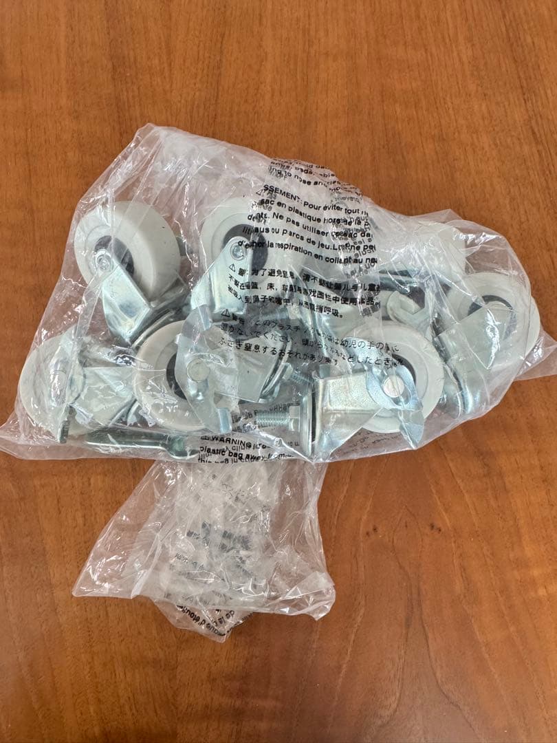 無印良品　スチールユニットシェルフ・ライトグレー・キャスター付き　２つセット